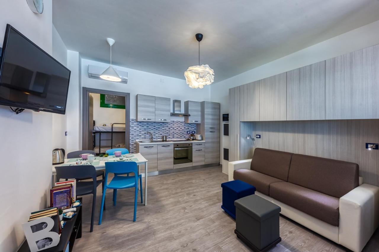 Casaviva - Grazioso Bilocale Sul Mare A Ospedaletti Apartment Екстериор снимка